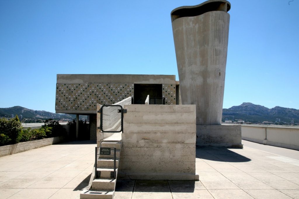 building_architecture_marseille_terrace_cit_terrasse_archite CC0 pxhere ktur_lecorbusier-534981 - Hôtel écologique Belle-Vue vieux-port Marseille Hôtel écologique Belle-Vue vieux-port Marseille